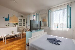 Charming Apartment Marina