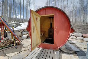 Mountain Chalet Bordering White River Nat'l Forest