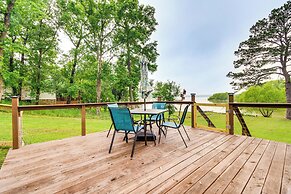 Views, Sunsets & Wildlife: Waterfront Gem in Texas