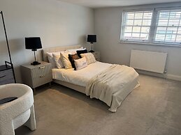 Urban Oasis - From 140 Per Night