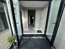 Urban Oasis - From 140 Per Night