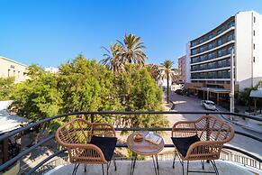 Naillac Elite Suites