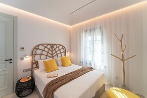 Naillac Elite Suites