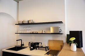 Studio 9
