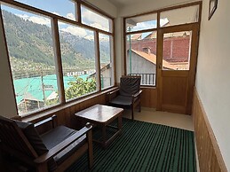 Hotel Alpine Himalayan View  Manali