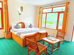 Hotel Alpine Himalayan View  Manali