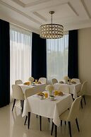 Arboleda Boutique Hotel Golf cart included