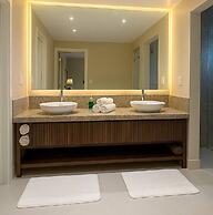 Arboleda Boutique Hotel Golf cart included