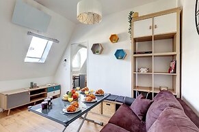 Champs-Élysées - 1BR