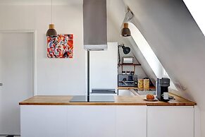 Champs-Élysées - 1BR