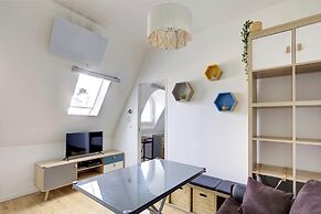 Champs-Élysées - 1BR