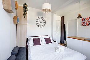 Champs-Élysées - 1BR