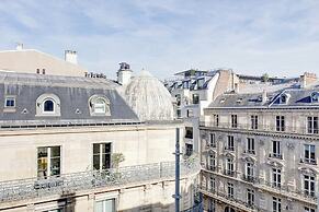 Champs-Élysées - 1BR