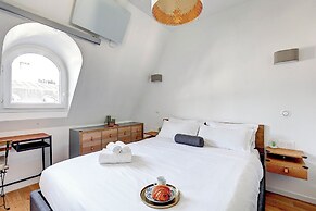 Champs-Élysées - 1BR