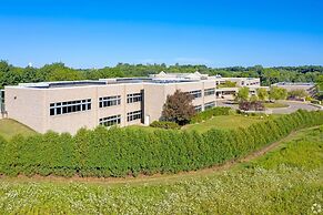 Oak Ridge International Hotel & Conf Cen