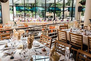 Oak Ridge International Hotel & Conf Cen