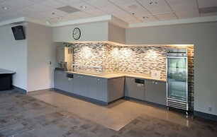Oak Ridge International Hotel & Conf Cen