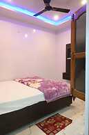 Ganpati Shri P. Guest House