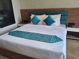 The Aureum - A Unit of Sandy Blossom