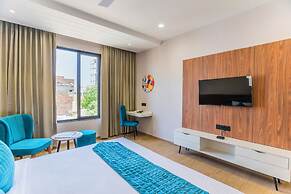 The Aureum - A Unit of Sandy Blossom