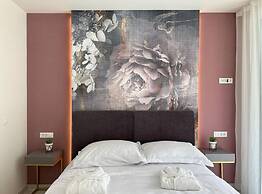 Leonarda Waterfront Residences