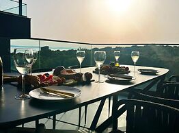 Leonarda Waterfront Residences