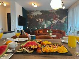 Leonarda Waterfront Residences