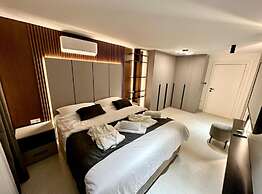 Leonarda Waterfront Residences