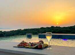 Leonarda Waterfront Residences