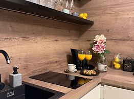 Leonarda Waterfront Residences