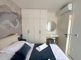 Leonarda Waterfront Residences