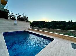 Leonarda Waterfront Residences