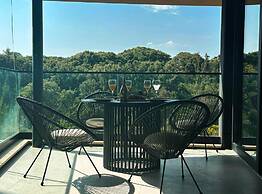 Leonarda Waterfront Residences