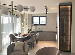 Leonarda Waterfront Residences