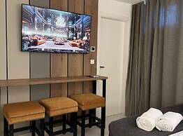 Leonarda Waterfront Residences