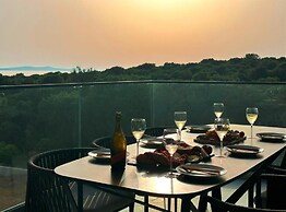 Leonarda Waterfront Residences