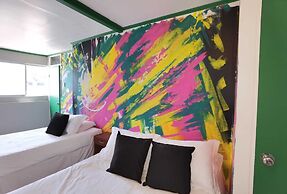 hotel velero express