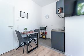 Lit Living-Luxury-Box Spring - Parking