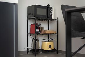 Lit Living-Luxury-Box Spring - Parking