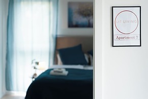 Lit Living-Luxury-Box Spring - Parking
