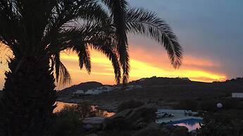 Deep Blue Suite Mykonos