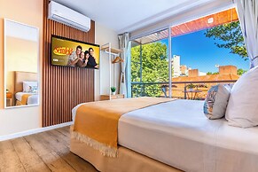 Deluxe Apartments Downtown by BueRentals