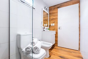 Deluxe Apartments Downtown by BueRentals