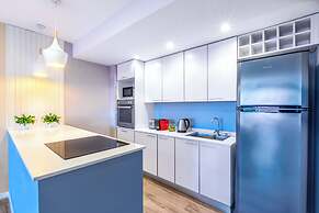 Deluxe Apartments Downtown by BueRentals