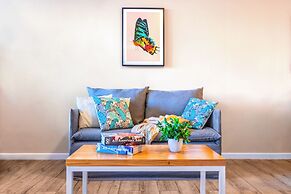 Deluxe Apartments Downtown by BueRentals