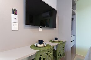 Breeze Residence By Carpediem