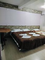 Pousada Essência Plátanos