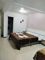 Pousada Essência Plátanos