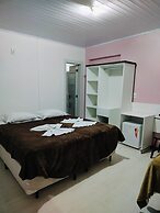 Pousada Essência Plátanos