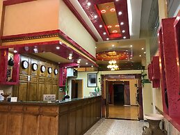 Hotel Adounia